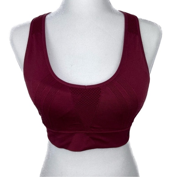 Marika Sports Bra Seamless Dry-Wik Racerback Removeable Cup Sports Bra Mesh Vent - Picture 1 of 12
